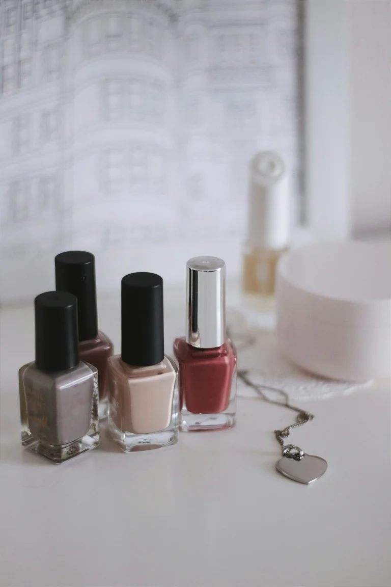 Nail Gel in Holt