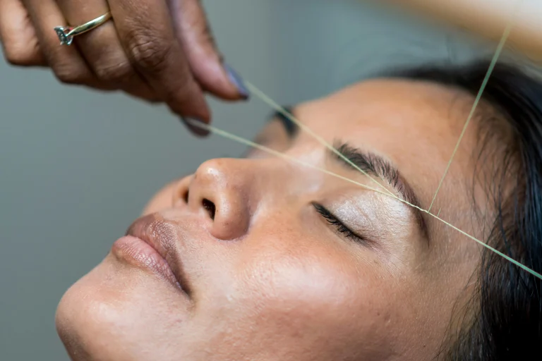 Eyebrow Threading in Holt